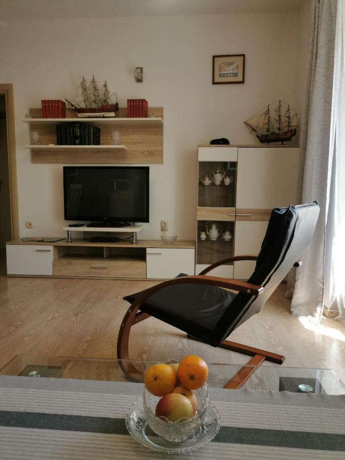 Big And Spacious Apartment In The Heart Of Omis Luaran gambar