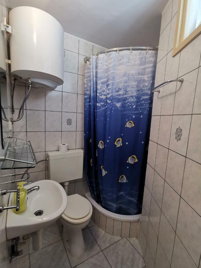 Big And Spacious Apartment In The Heart Of Omis Luaran gambar