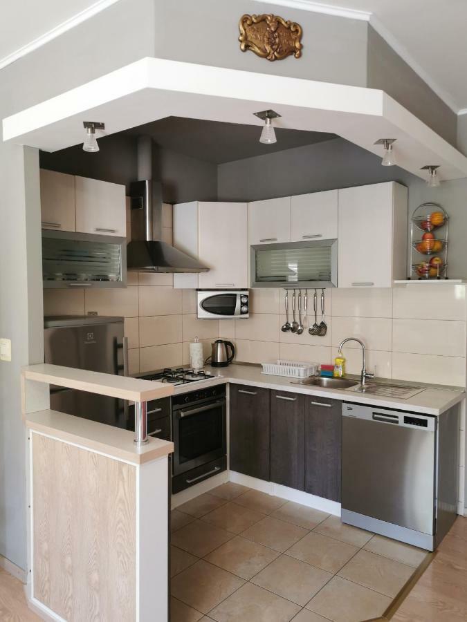 Big And Spacious Apartment In The Heart Of Omis Luaran gambar